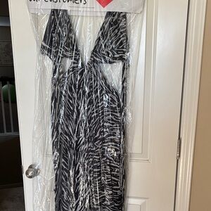 Elegant Blue and White Zebra Print Dress